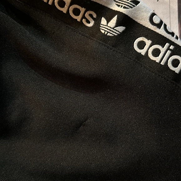Adidas jogger small - Picture 7 of 7